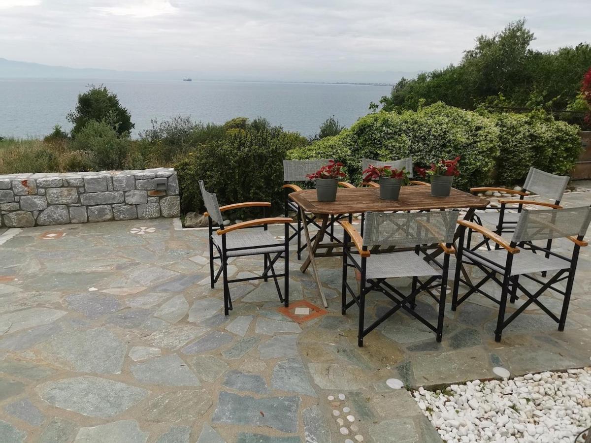 קלמאטה Messinian Blue Seaside Villa מראה חיצוני תמונה