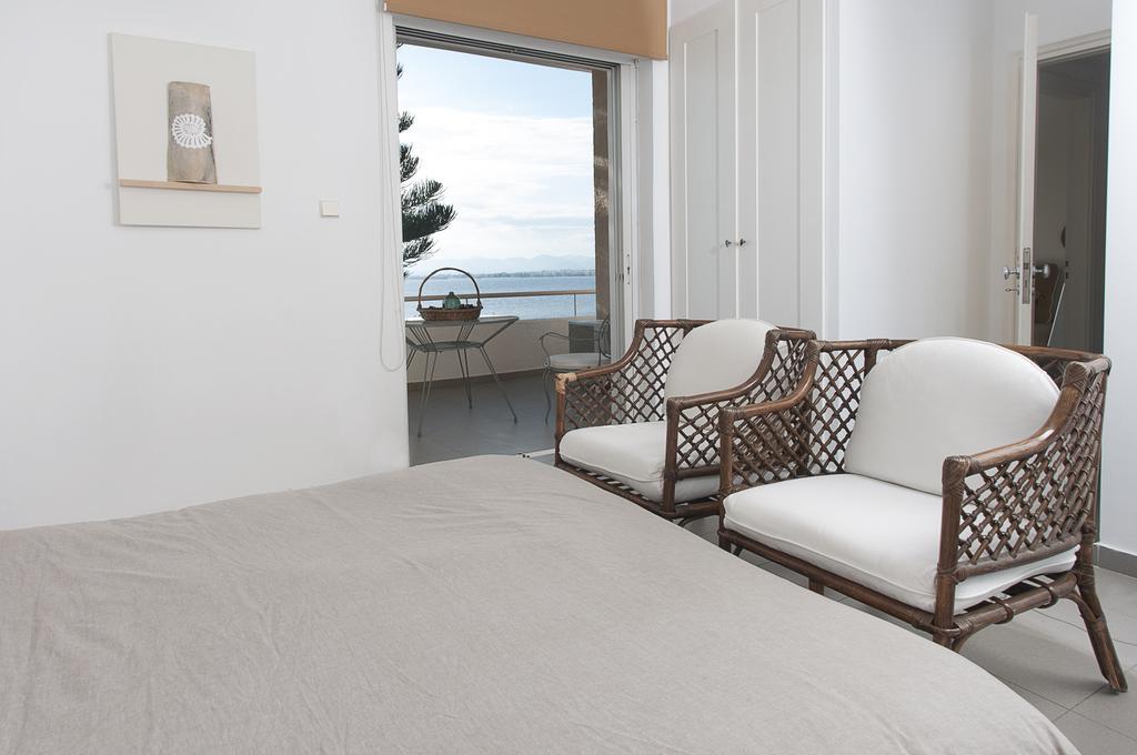 קלמאטה Messinian Blue Seaside Villa מראה חיצוני תמונה
